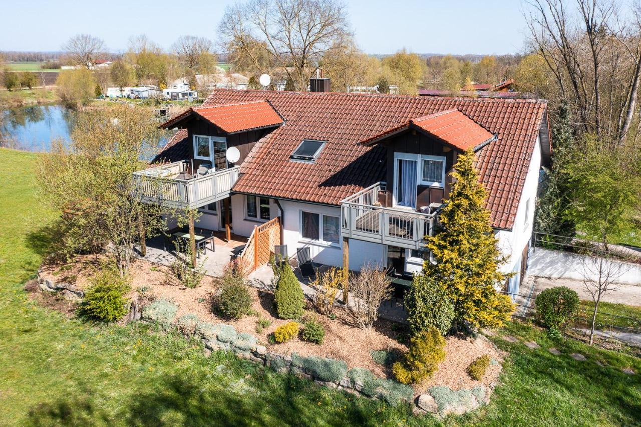 Schwarzfelder Hof Apartment Leipheim Exterior photo